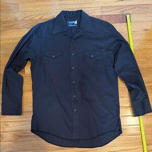 Wrangler Men's Black vintage Pearl Snap Button Down Made in the USA!